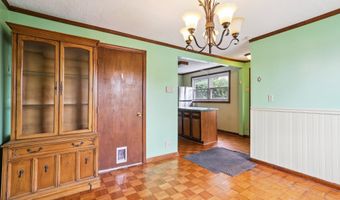 29 Griffing Ave, Danbury, CT 06810