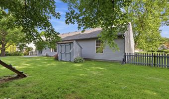 8449 Inland Dr, Avon, IN 46123