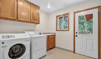 7130 Highway 66, Ashland, OR 97520