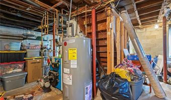 28 Crowell St, Cumberland, RI 02864