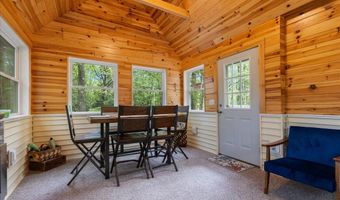71 Pope Ln, Albrightsville, PA 18210