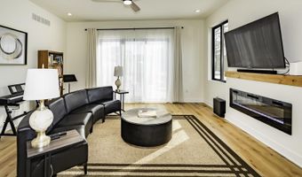 1858 Upland Dr, Ann Arbor, MI 48105