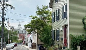 18 Barney St Barney Ct, Newport, RI 02840