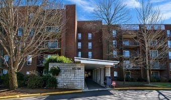 50-56 Broadlawn Park 414, Boston, MA 02467