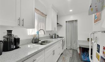 2621 Vineyard Ave, Los Angeles, CA 90016