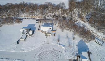 258 Ruby Ct, Alma, MI 48801