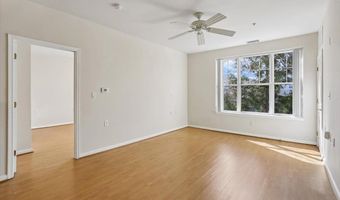 14241 KINGS CROSSING Blvd 210, Boyds, MD 20841