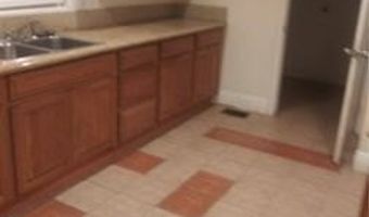 8463 S Halldale, Los Angeles, CA 90047