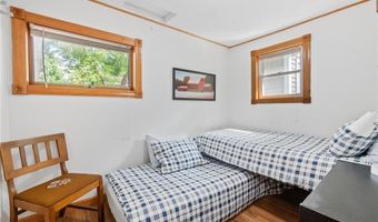 1321 S Darling Dr NW, Alexandria, MN 56308