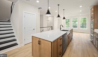 44589 STRABANE Ter, Ashburn, VA 20147