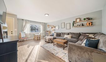 818 W MARQUETTE St, Appleton, WI 54914