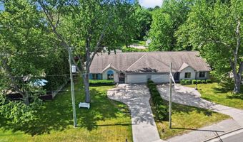 393 Pointe Tremble Rd, Algonac, MI 48001