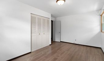 1513 E PLAZA Dr, Appleton, WI 54915