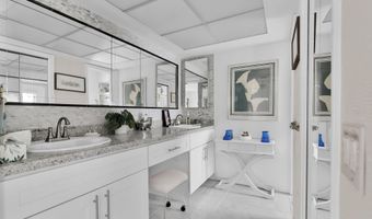 450 French Royale Cir, Atlantis, FL 33462