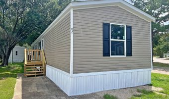 5885 Lavey Ln 82, Baker, LA 70714