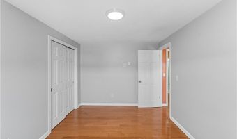 58 Arthur Ave, North Providence, RI 02904