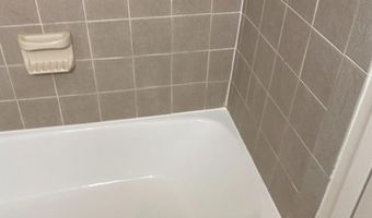 950 25TH St NW #117-N, Washington, DC 20037
