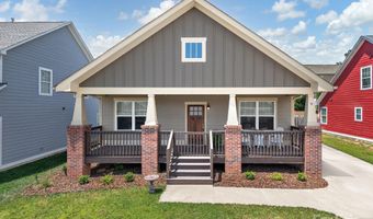 9 Hyde Park Pl, Arden, NC 28704