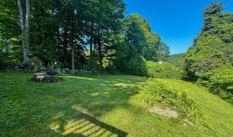 51 Vista Ave, Danbury, CT 06811