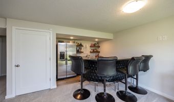 124 E Bridge Rd, Polk City, IA 50226