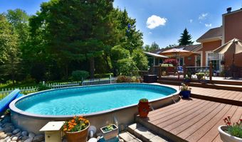 625 McKay Rd, Amsterdam, NY 12010