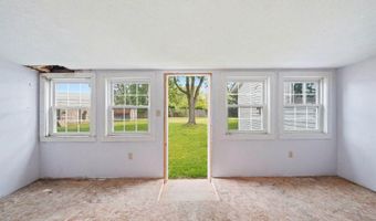 445 March Dr, Adrian, MI 49221
