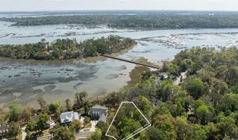 133 Fiveoaks Cir, Beaufort, SC 29902