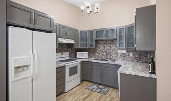 7207 Foxridge Cir #D-4, Anchorage, AK 99518