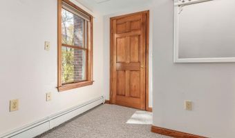 20 Peabody Dr, Brentwood, NH 03833