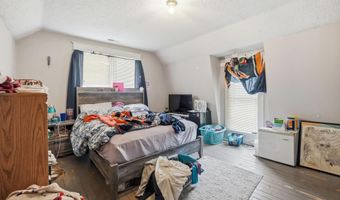 127 N Kinney, Angola, IN 46703