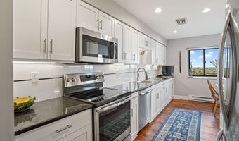 3200 Park Ave 11C2, Bridgeport, CT 06604