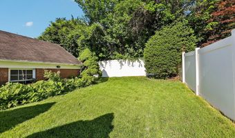 5001 W CEDAR Ln, Bethesda, MD 20814