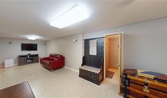 2017 Highland Ave, Albert Lea, MN 56007