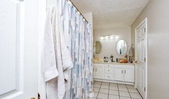 17031 Sedona Dr, Abingdon, VA 24211