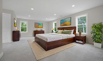 661 Main St, Acushnet, MA 02743
