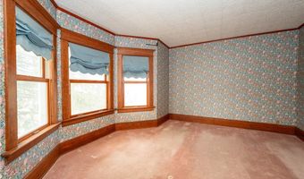 13522 North Rd, Alden, NY 14004