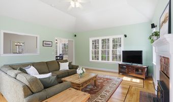 50 Golden Run Rd, Bolton, MA 01740