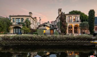 440 Howland Canal, Venice, CA 90291