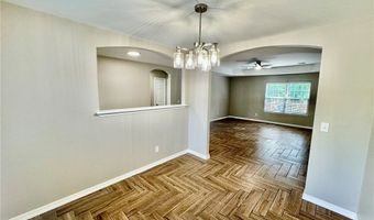 6 Roessler Ln, Bella Vista, AR 72715