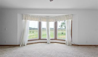 19701 163 St, Basehor, KS 66007