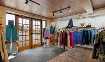 417 N Main St, Austin, MN 55912