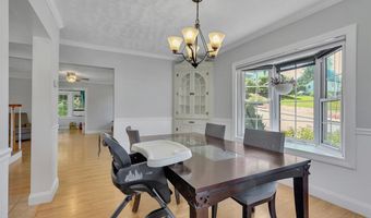 57 Seymour St, Bristol, CT 06010