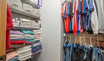 1735 34th Ave SW 2, Altoona, IA 50009