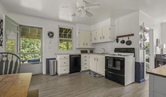26 Martin Rd, Alna, ME 04535