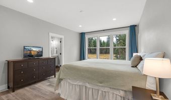 37330 LABISKE Ln, Astoria, OR 97103