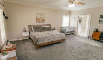 1808 Forrest Park Dr, Arkadelphia, AR 71923