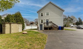 131 Roma St, East Providence, RI 02914