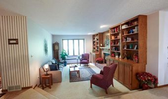 31586 R Ave, Adel, IA 50003