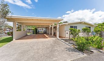 2272 Komo Mai Dr, Pearl City, HI 96782