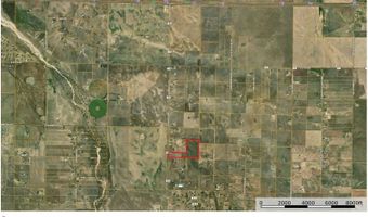 638 S Manila Rd, Bennett, CO 80102